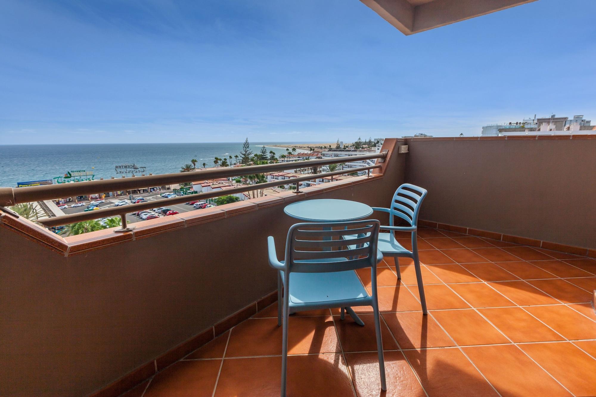 Abora Continental By Lopesan Hotel 3*
